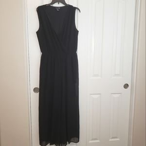 Black Sleeveless Wide-Leg Jumpsuit